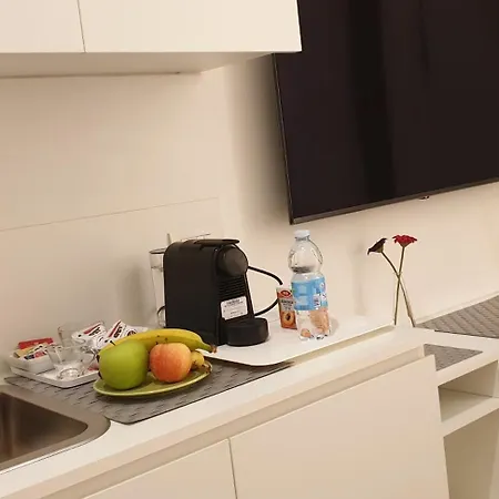 Alojamento de Acomodação e Pequeno-almoço Cosmopolitan-bari *