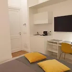 Cosmopolitan-bari 3* Bari