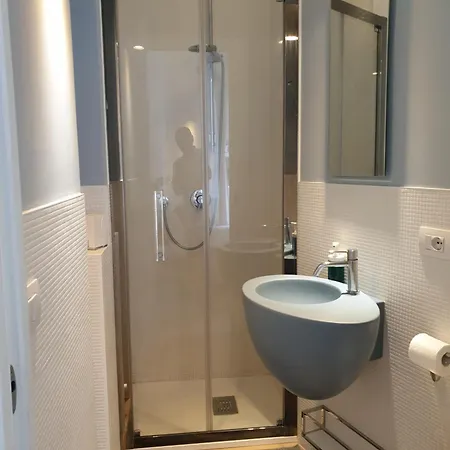 Cosmopolitan-bari Bed & Breakfast *