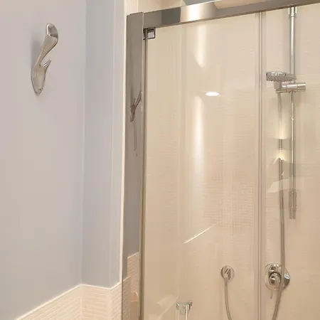 Cosmopolitan-bari 3* Μπάρι